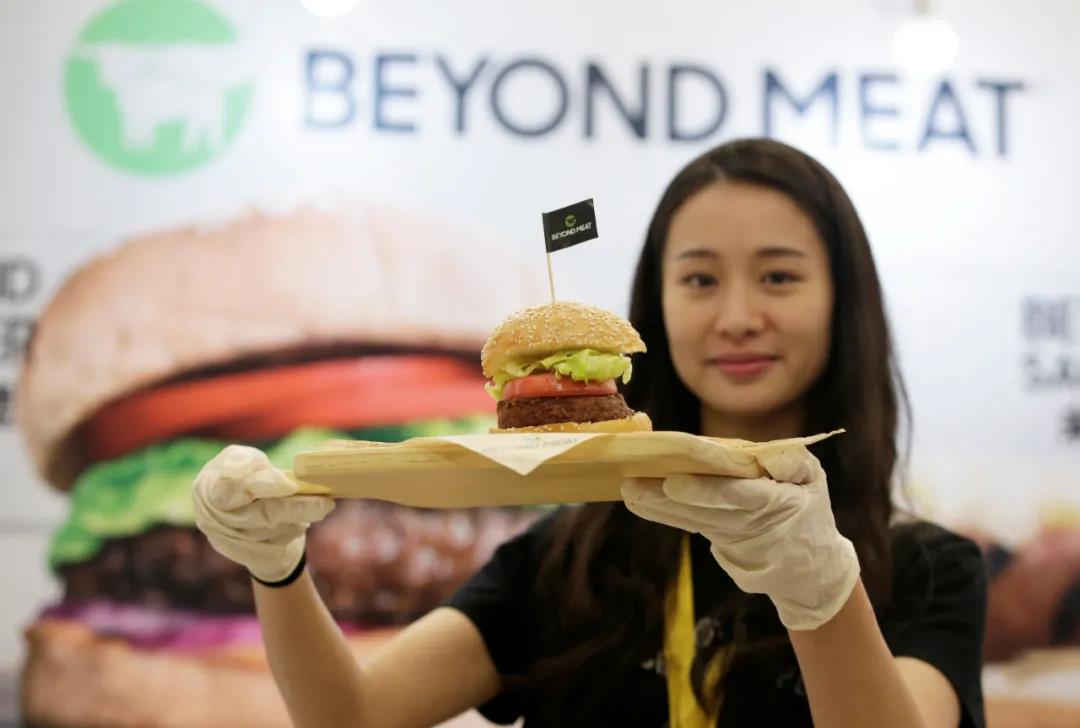 31 12 别样肉客Beyond Meat：中国是重点市场，2024年有望降价至与同类动物蛋白质相价